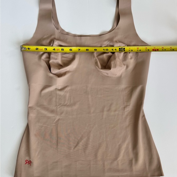 NEW Ruby Ribbon Seamless Shapewear Cami Tank -Tan Size 42 Layering Top - Picture 12 of 14